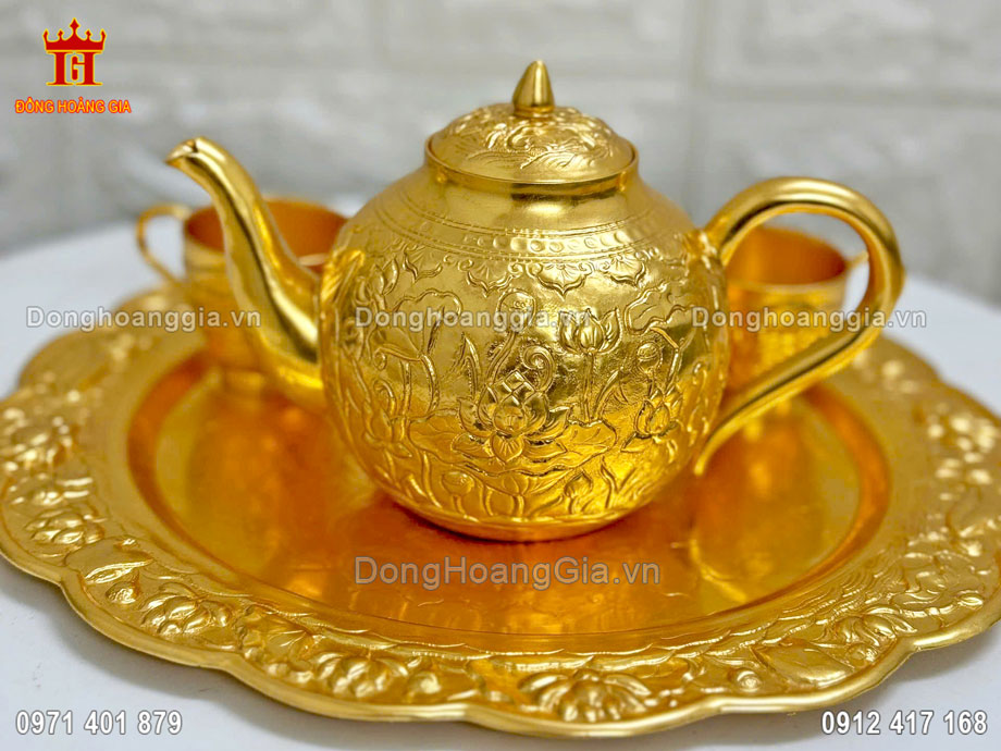 Từng đường nét trên sản phẩm được nghệ nhân chế tác vô cùng tinh xảo và đẹp mắt